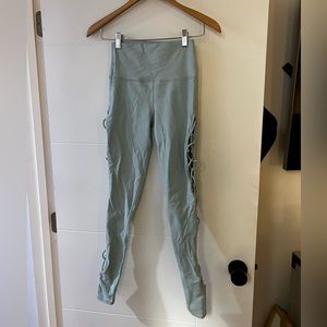 ALO YOGA Leggings